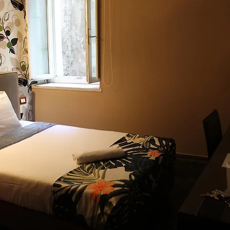 Degli Antiquari Roma