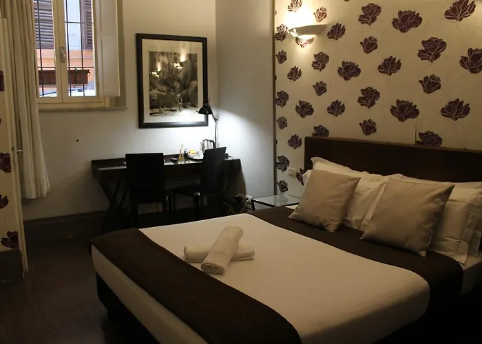 Nocleg ze śniadaniem Degli Antiquari 3*