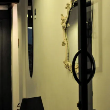Bed and breakfast Degli Antiquari 2*